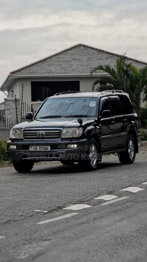 Toyota Land Cruiser Prado 2005 Silver