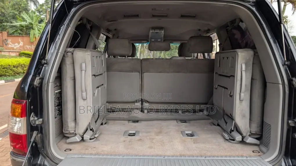 Toyota Land Cruiser Prado 2005 Silver