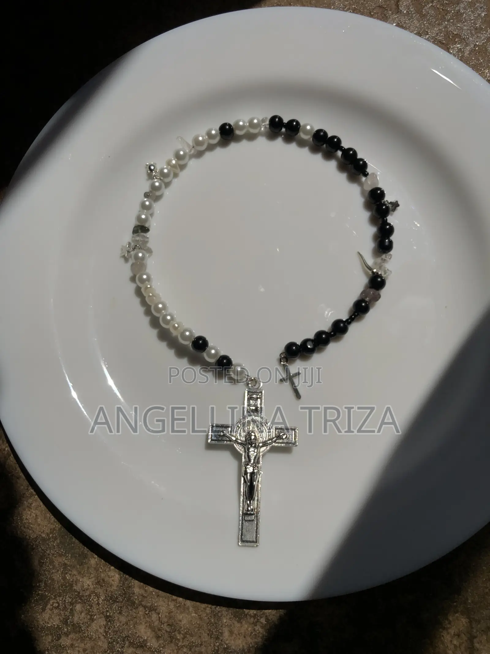 Legna Beaded Jewelry
