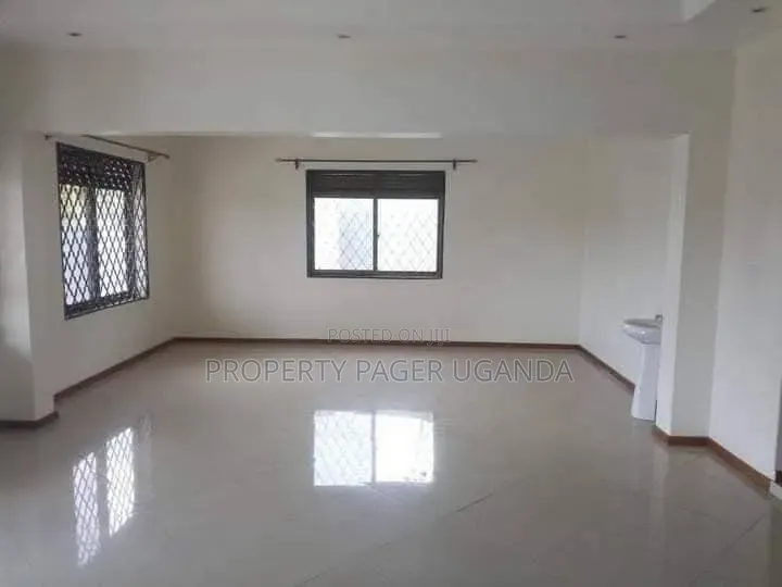 4bdrm Bungalow in Kira for rent