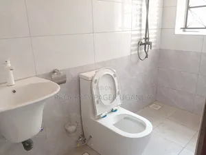 2bdrm Apartment in Buwaate, Kira for rent