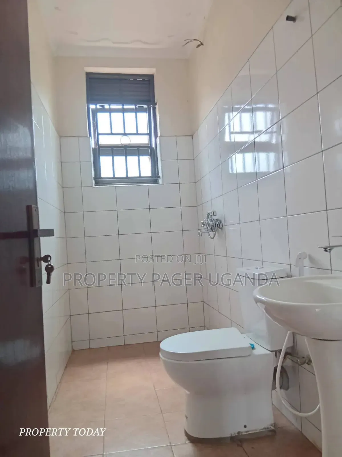 2bdrm Apartment in Kira for rent