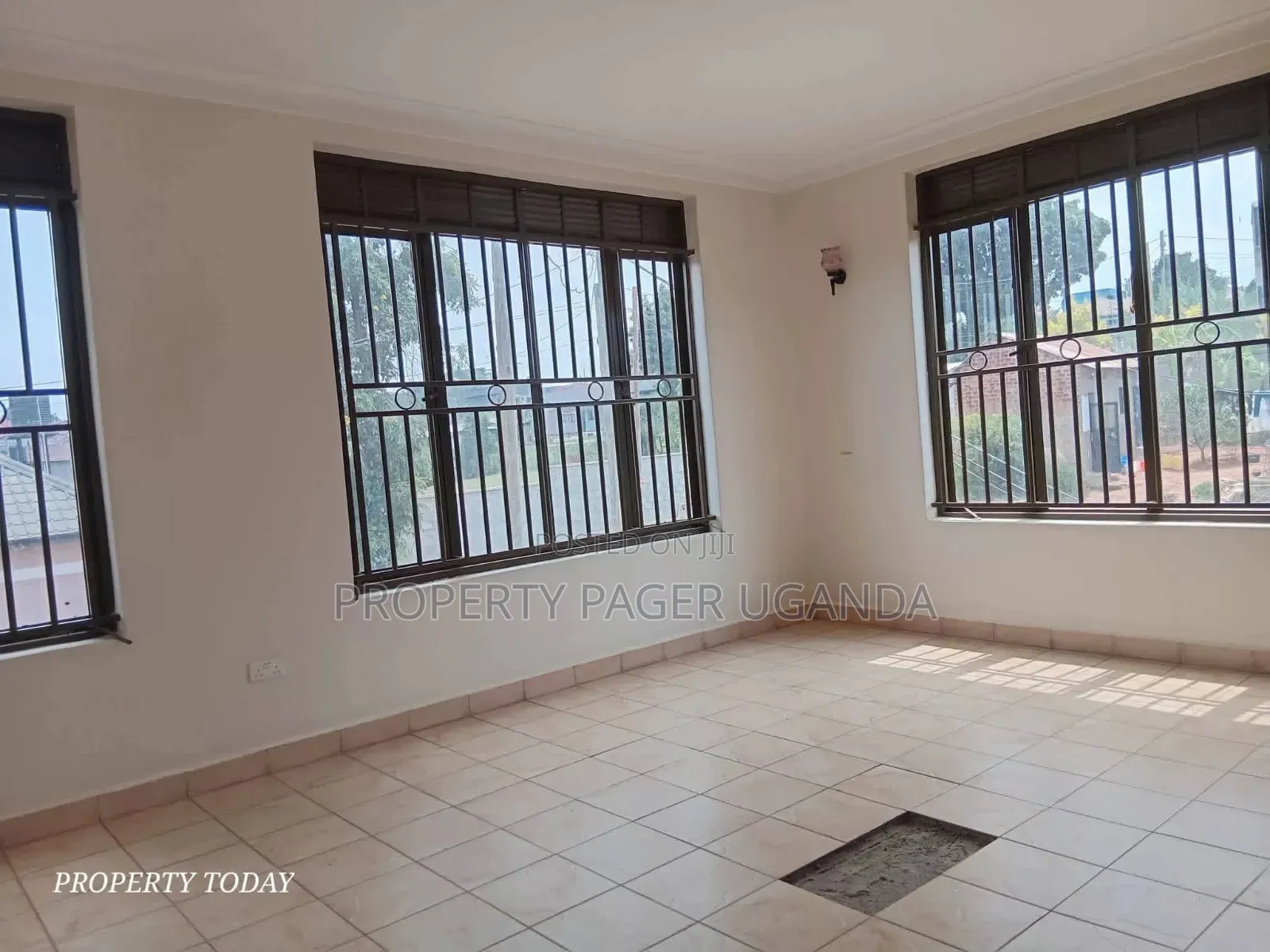 3bdrm Apartment in Kira for rent