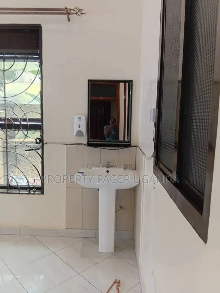 2bdrm House in Najjera, Kira for rent