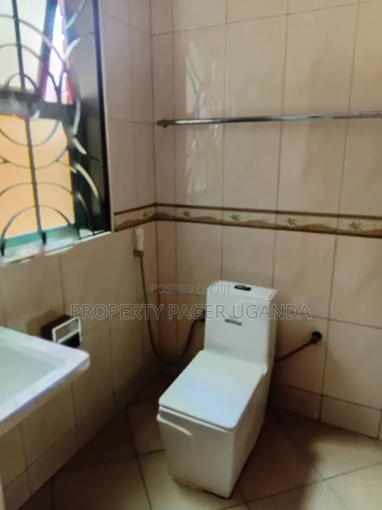 2bdrm House in Najjera, Kira for rent