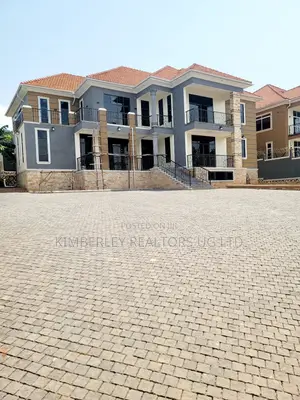 7bdrm Mansion in Division A for sale
