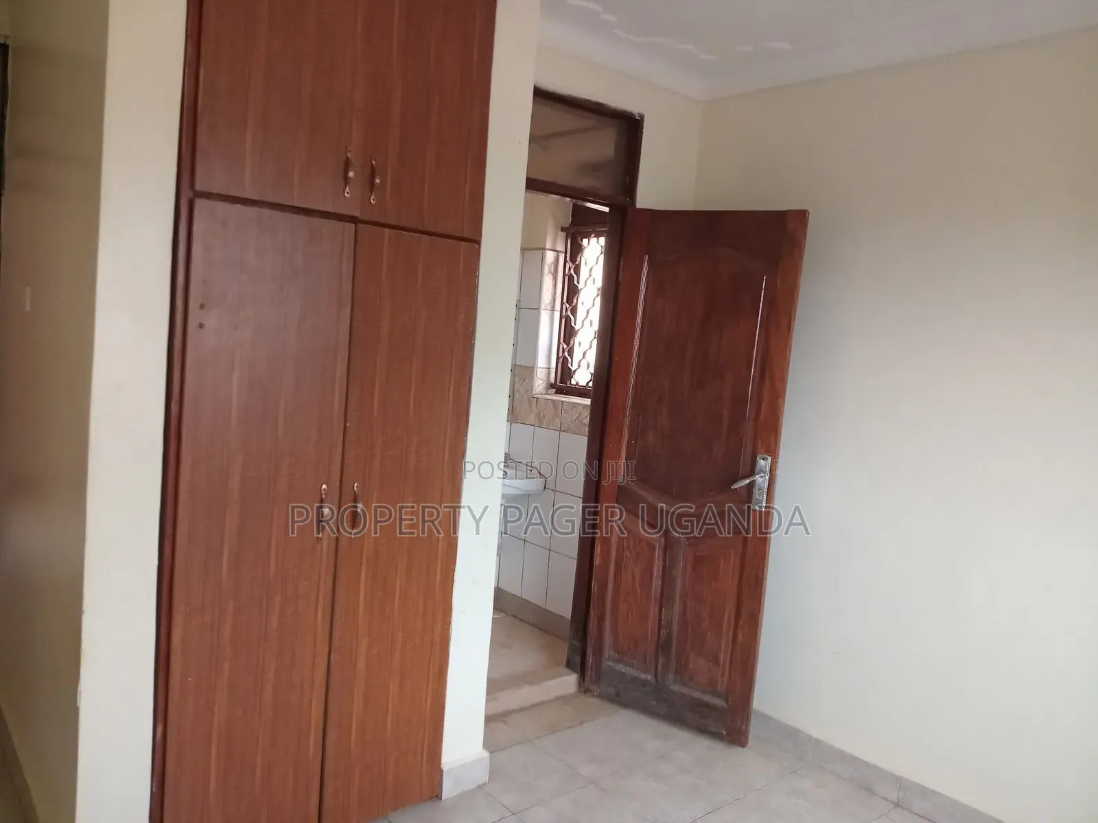 3bdrm Apartment in Kyaliwajjala, Kira for rent