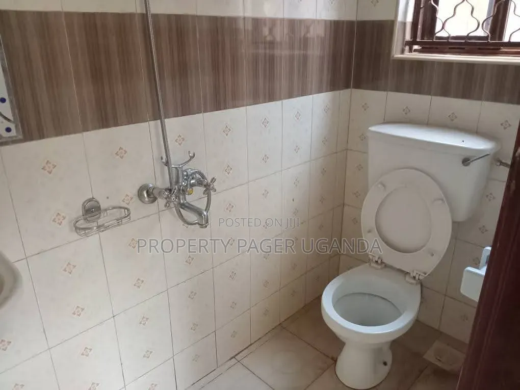 3bdrm Apartment in Kyaliwajjala, Kira for rent