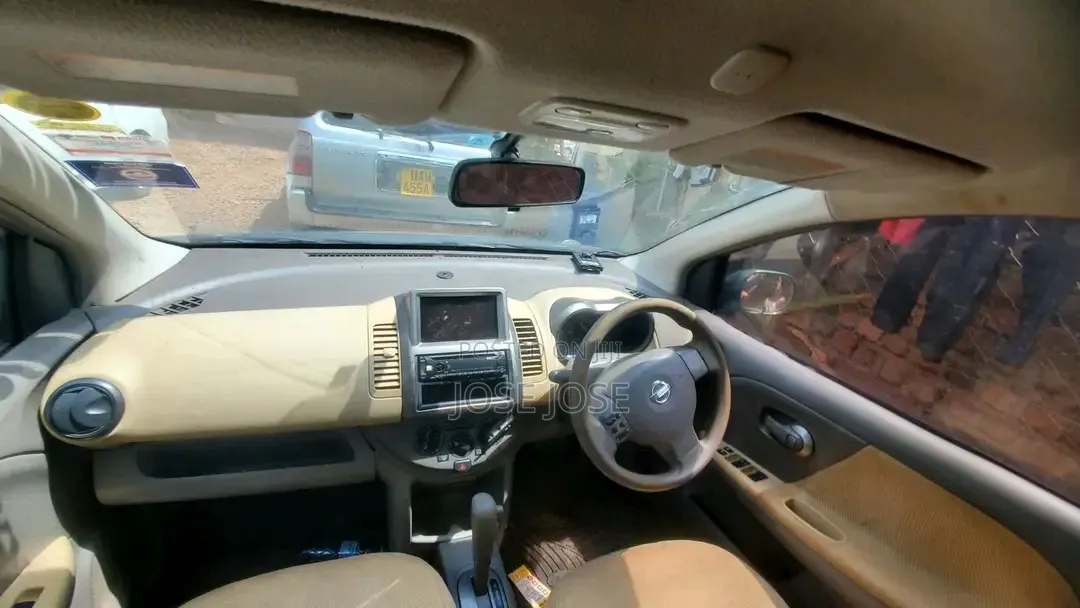 Nissan Note 2006 Green