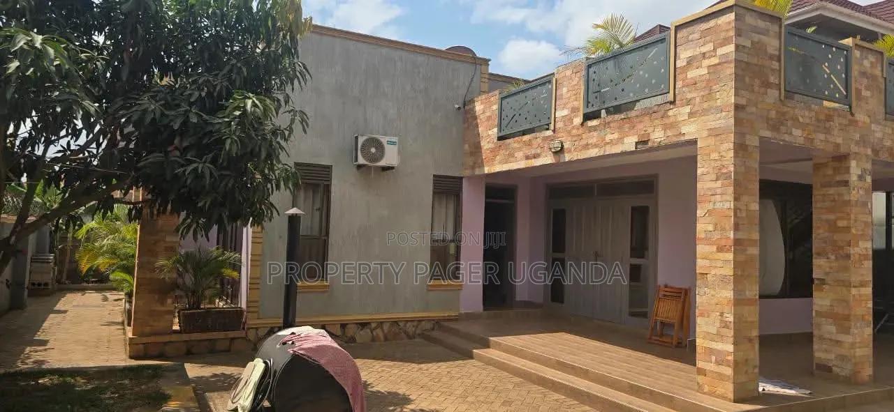 3bdrm House in Kira-Nsasa for sale