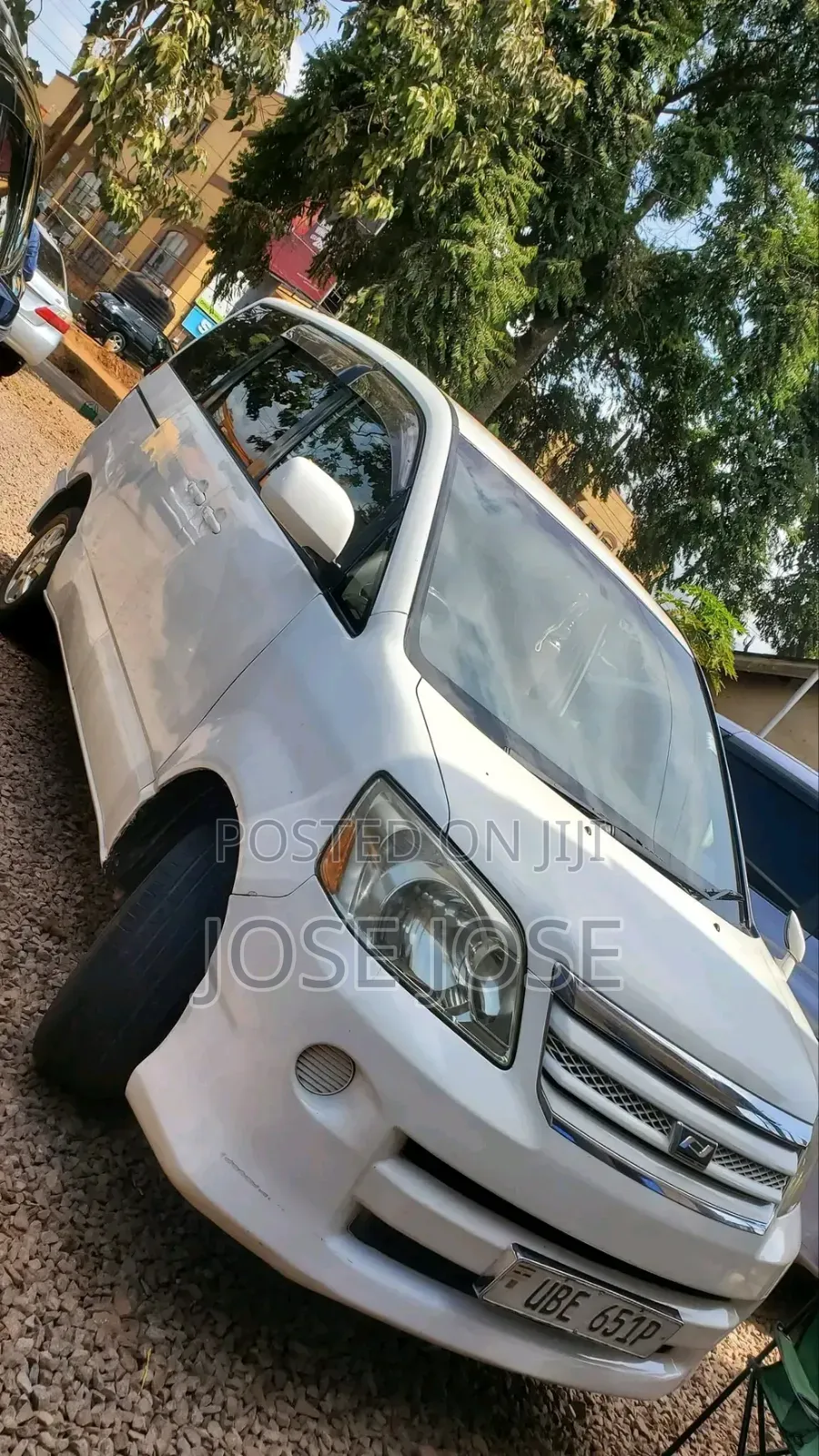 Toyota Noah 2005 White
