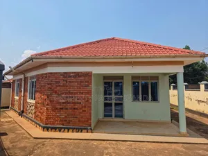 3bdrm Bungalow in Najjera-Buwaate, Kira for sale