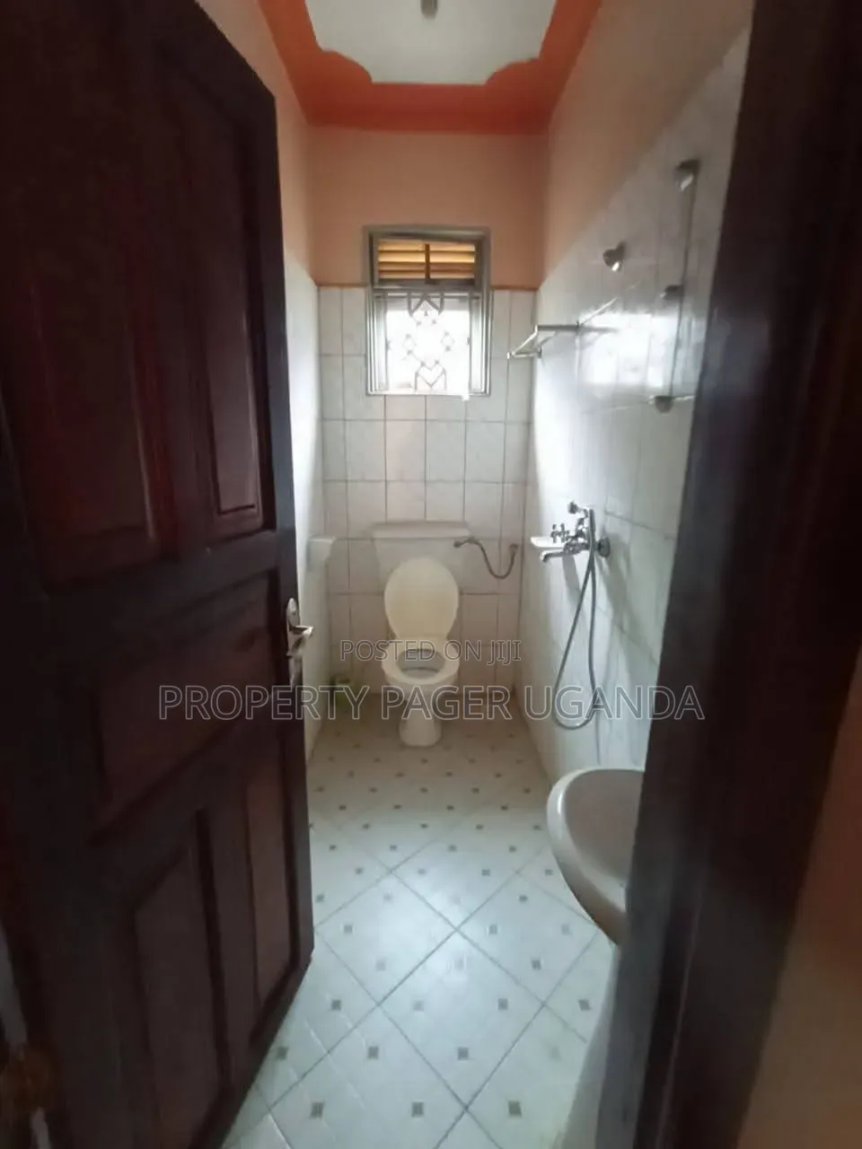 3bdrm Bungalow in Najjera-Buwaate, Kira for sale