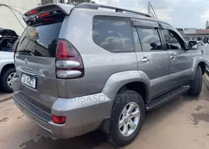 Toyota Land Cruiser Prado 2.7 i 16V 2008 Gray