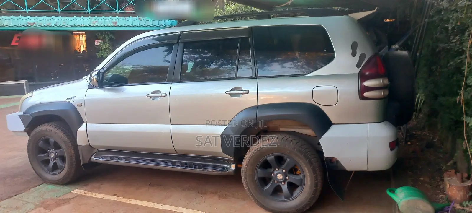 Toyota Land Cruiser 2009 Silver