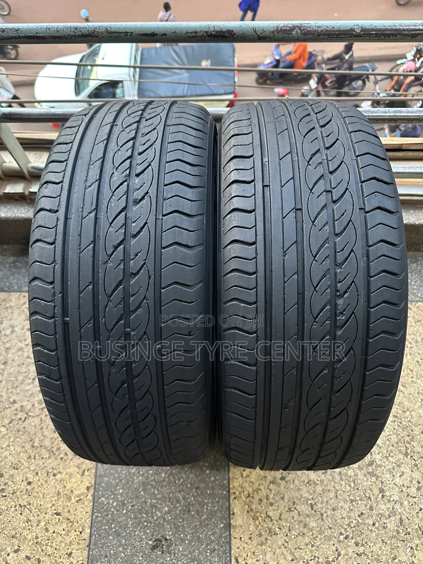 225/50r17 JoyRoad Tires Good Condition