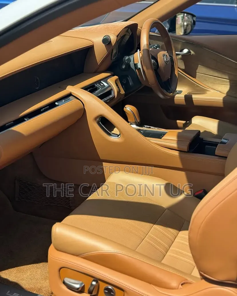 Lexus LC 500h RWD 2018 White