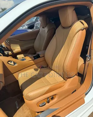 Lexus LC 500h RWD 2018 White