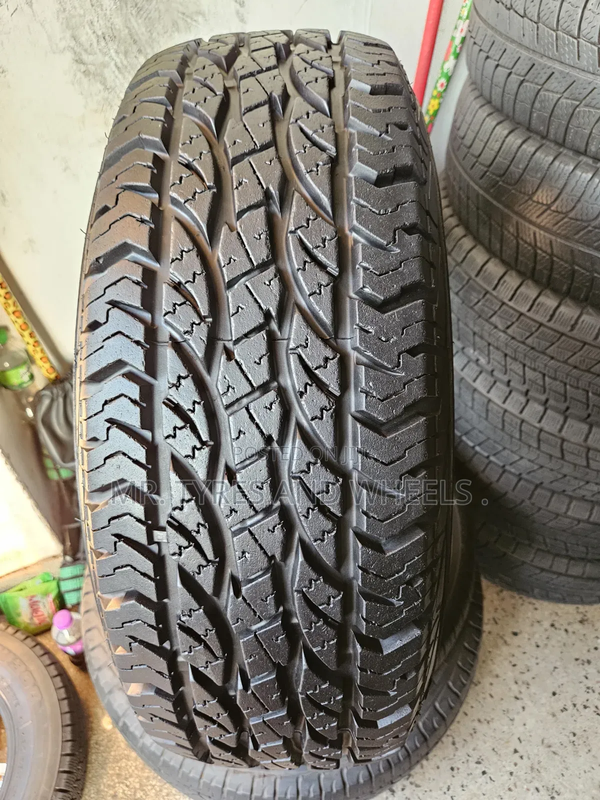 265 70 R16 SAVERO AT Used Only 2weeks Thay Are Almost New Tires Bro.