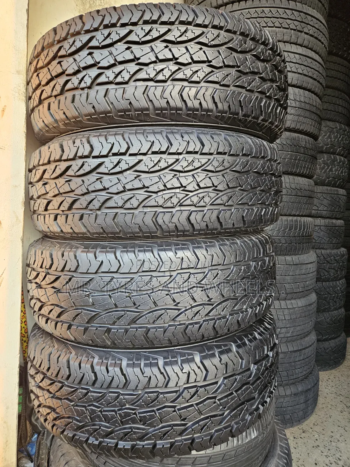 265 70 R16 SAVERO AT Used Only 2weeks Thay Are Almost New Tires Bro.