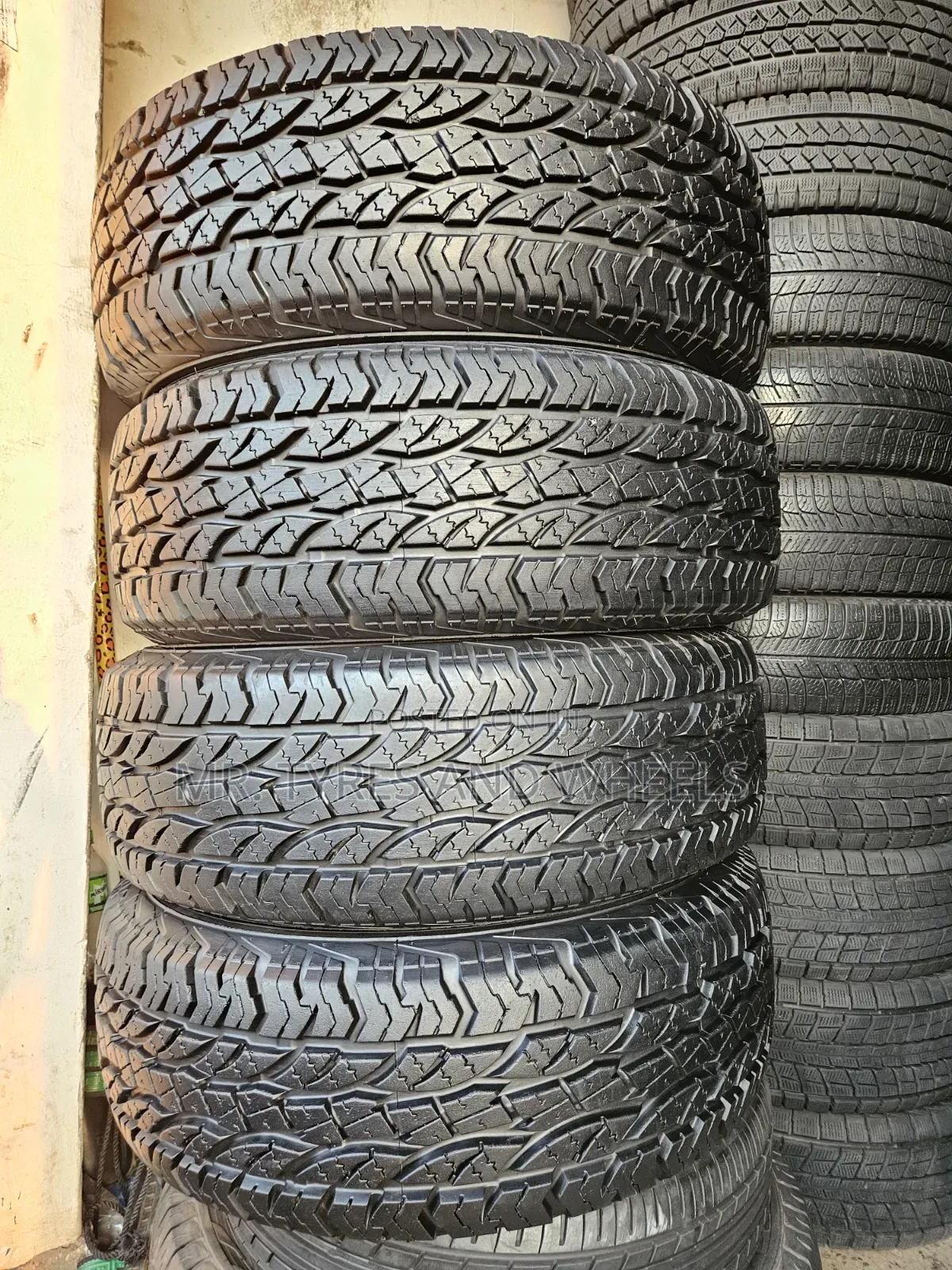 265 70 R16 SAVERO AT Used Only 2weeks Thay Are Almost New Tires Bro.