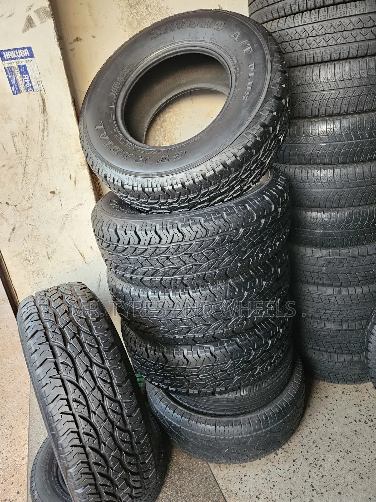 265 70 R16 SAVERO AT Used Only 2weeks Thay Are Almost New Tires Bro.