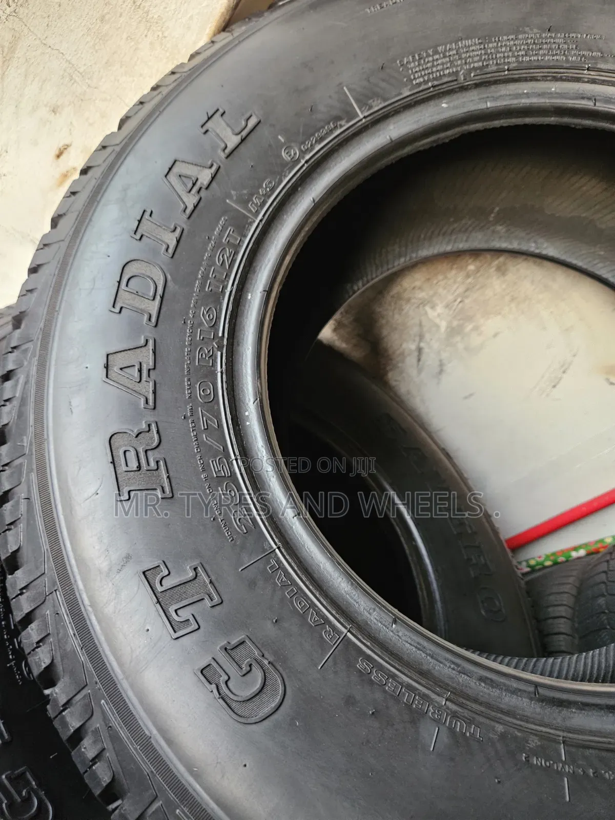 265 70 R16 SAVERO AT Used Only 2weeks Thay Are Almost New Tires Bro.