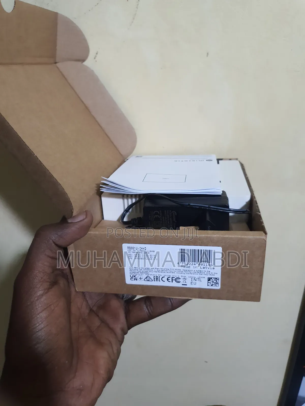 MikroTik RB951Ui-2HnD Router