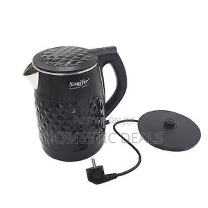 Electric Kettle Features a 1.8-Liter Capacity