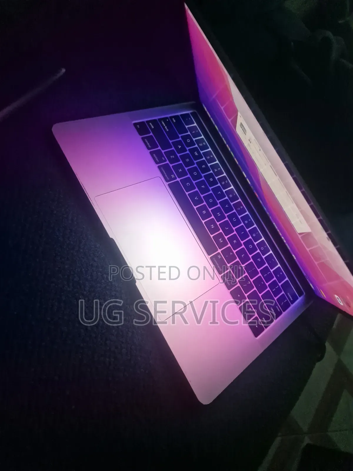 Laptop Apple MacBook Pro 2016 16GB Intel Core i5 SSHD (Hybrid) 2T