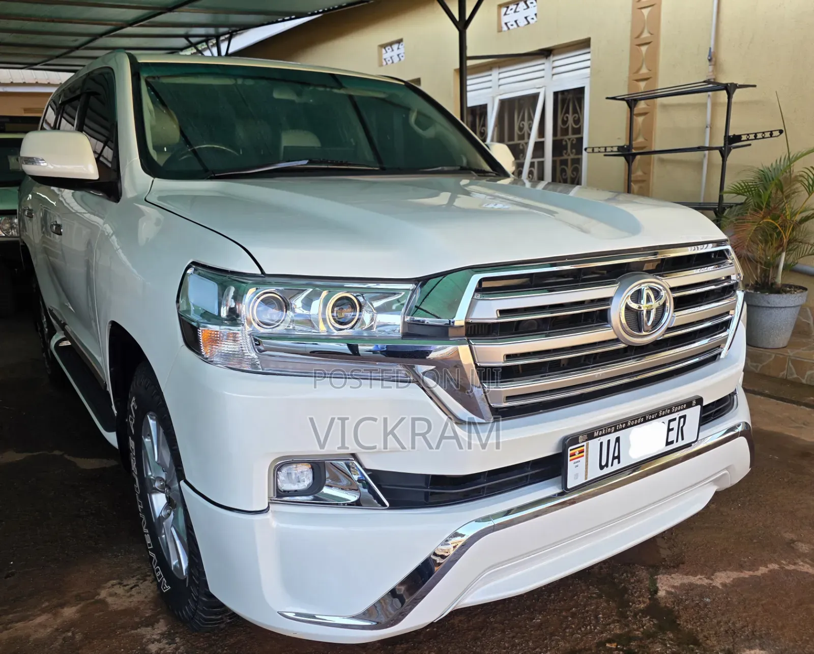 Toyota Land Cruiser 4.5 TD GX-R 2009 White