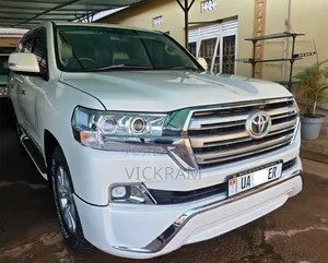 Toyota Land Cruiser 4.5 TD GX-R 2009 White