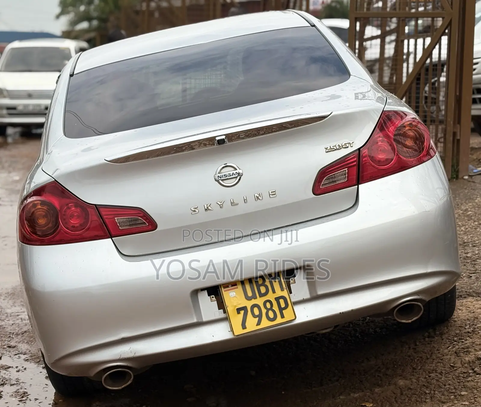 Nissan Skyline 2008 Silver
