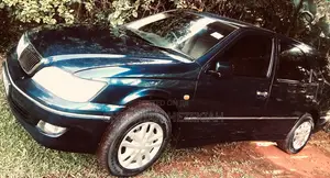 Toyota Vista 2001 Blue