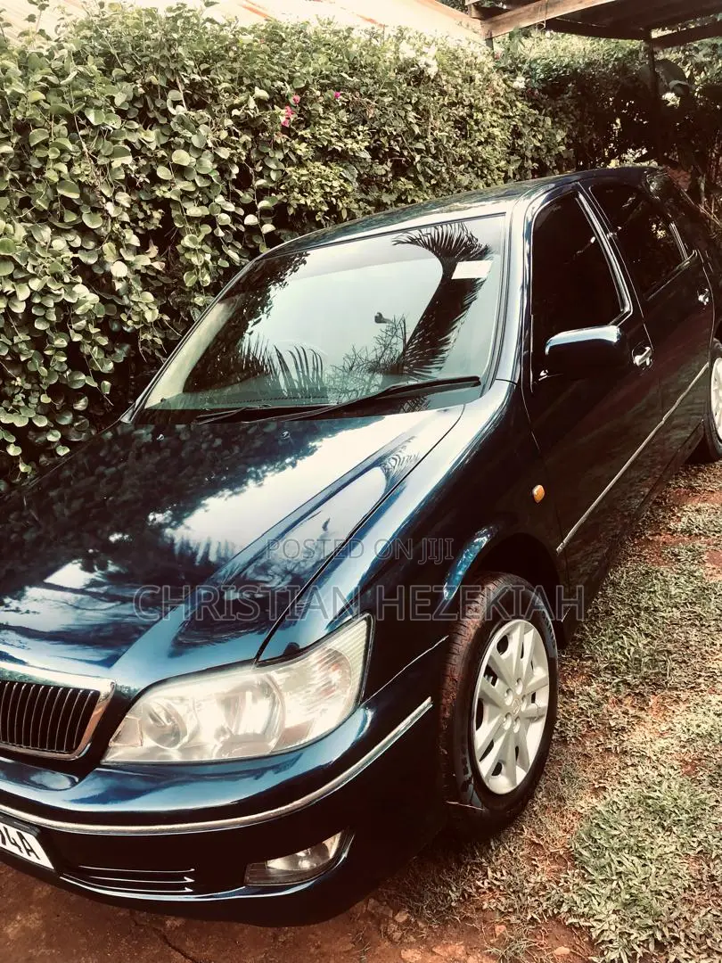 Toyota Vista 2001 Blue