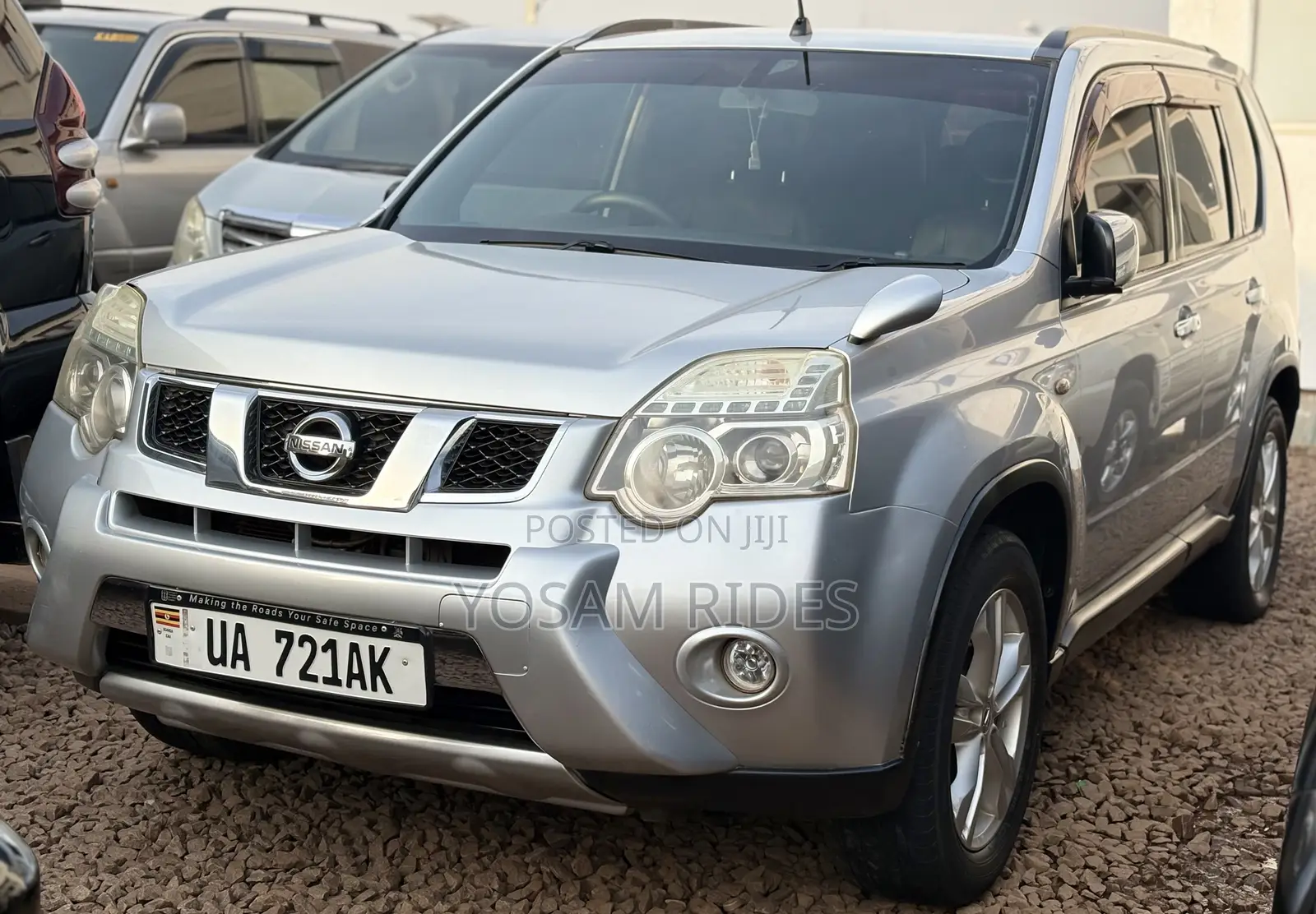 Nissan X-Trail 2.0 Petrol XE 2012 Silver
