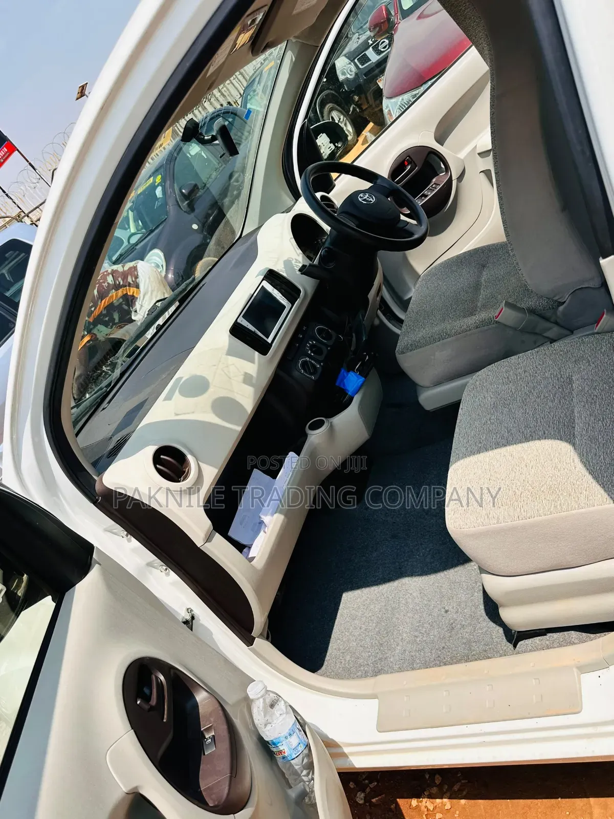 Toyota Passo 1.0 AWD 2012 White