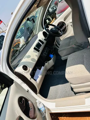 Toyota Passo 1.0 AWD 2012 White