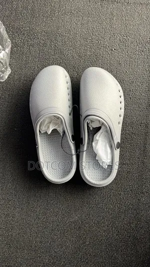 Occupational Ultralite Clogs