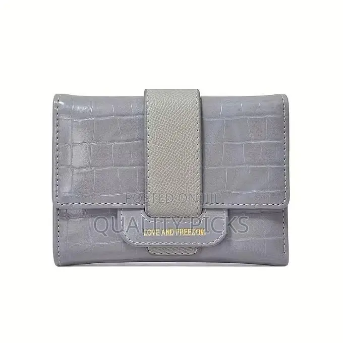 Wallet, Card Holder and Luxury Bag Integrated