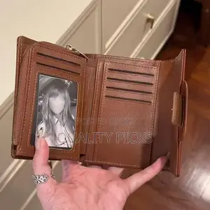 Wallet, Card Holder and Luxury Bag Integrated