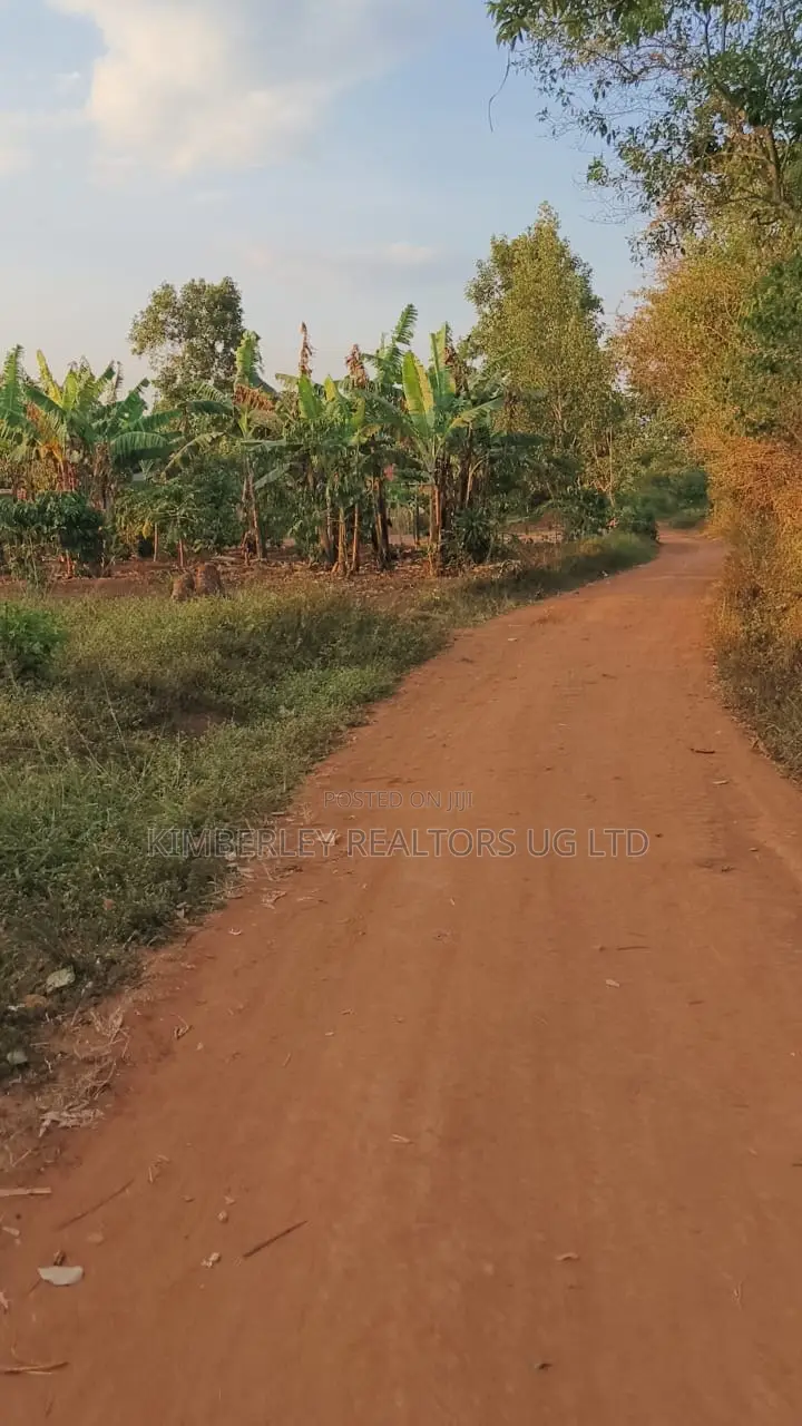 Land for Sale – Gayaza–kalagi Road, Namalili