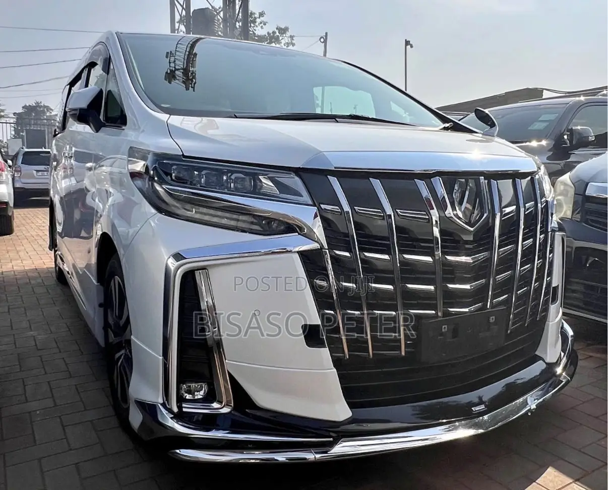 Toyota Alphard 2.5 Petrol AWD 2020 White
