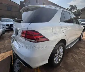 Mercedes-Benz GLE-Class GLE 350d 4MATIC 2016 White