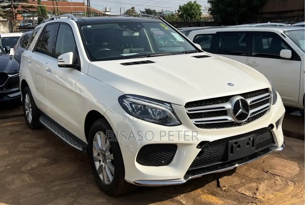 Mercedes-Benz GLE-Class GLE 350d 4MATIC 2016 White