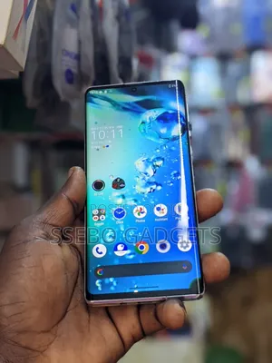 Sharp Aquos R6 128 GB White