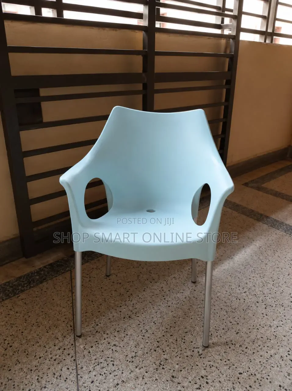 Whitenive Steel Legs Outdoor Plastic Chairs Plastic Chairs