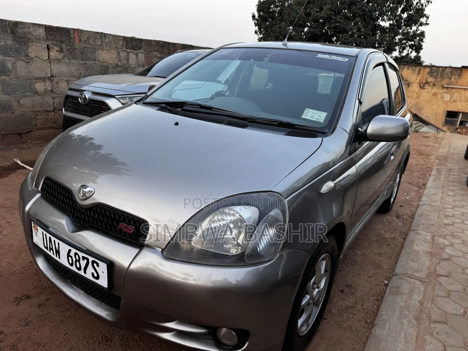 Toyota Vitz 1.5 FWD 3dr 2003 Gray