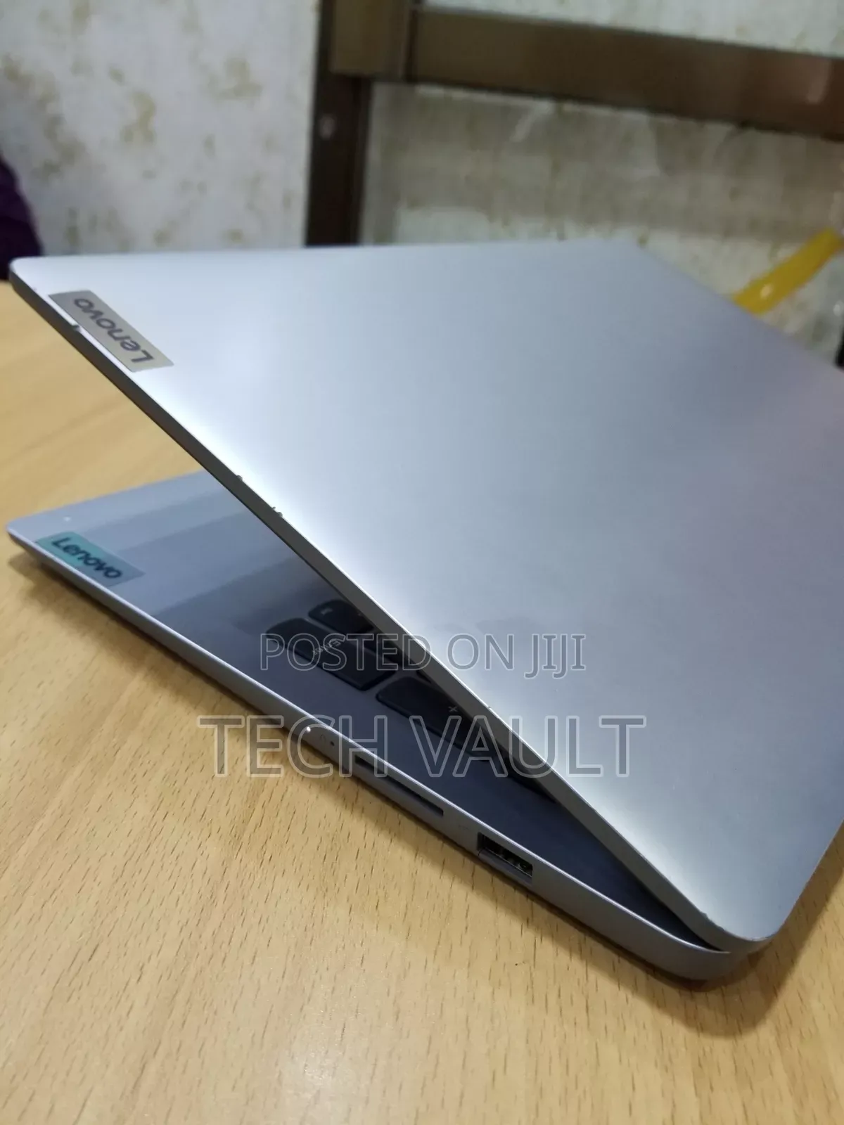 New Laptop Lenovo IdeaPad S530 4GB Intel Core i7 SSD 256GB