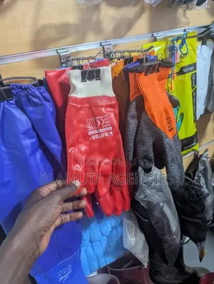 Chemical Rubber Gloves